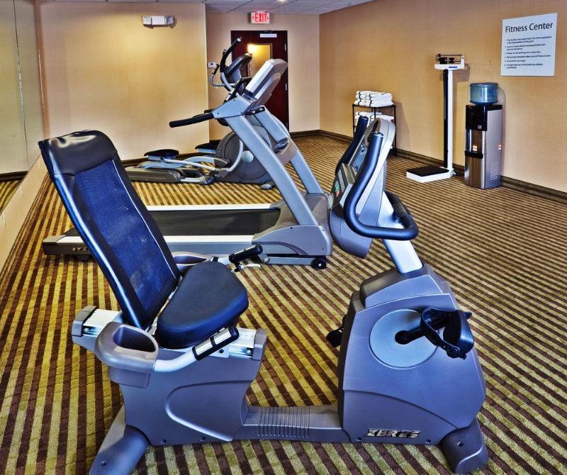 Holiday Inn Express Hotel & Suites Perry, An Ihg Hotel Buitenkant foto